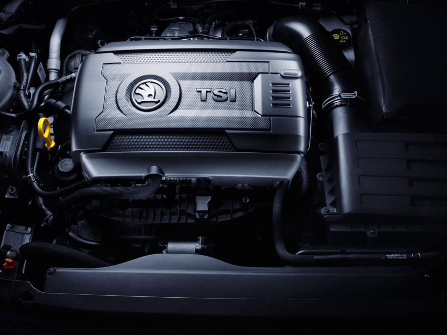  Skoda Octavia RS 230 2015 года  (фото 3 из 6)